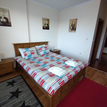 Cedar Lodge 4 Self-Catered Apartment Bansko Eksteriør billede
